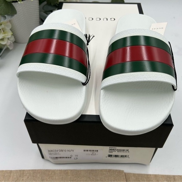 Men’s Gucci rubber pool slides. Size 10 made in Italy. - Picture 7 of 7